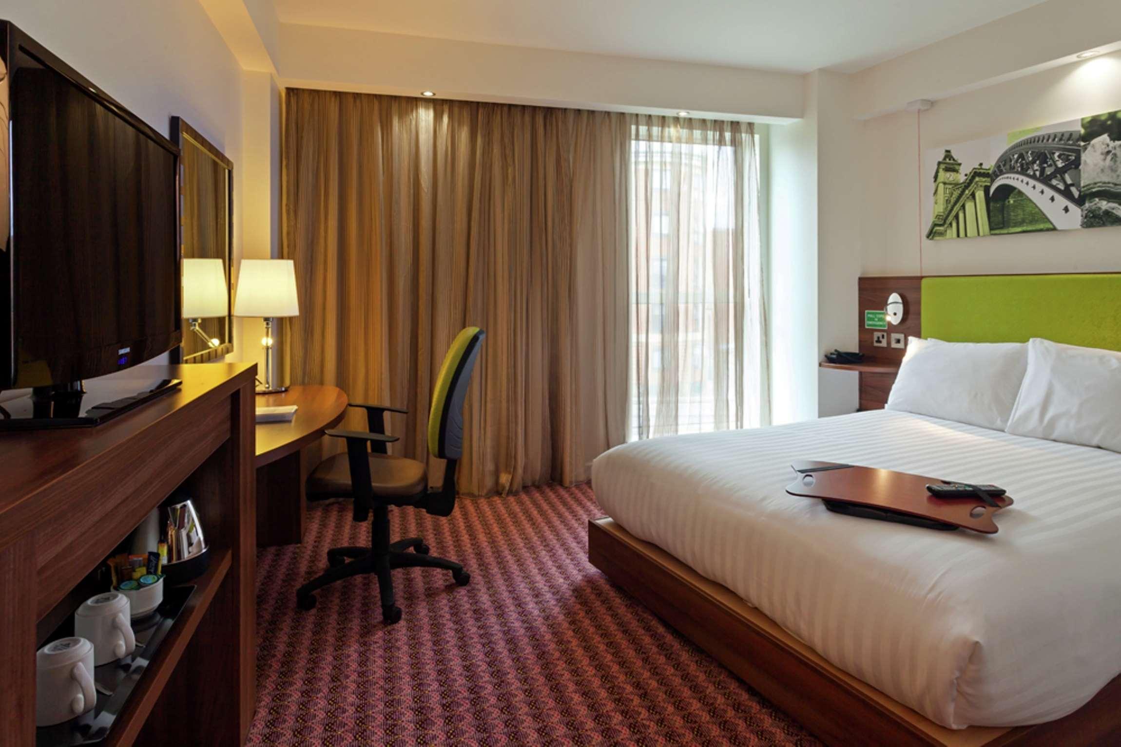 Отель Hampton By Hilton Birmingham Jewellery Quarter Экстерьер фото
